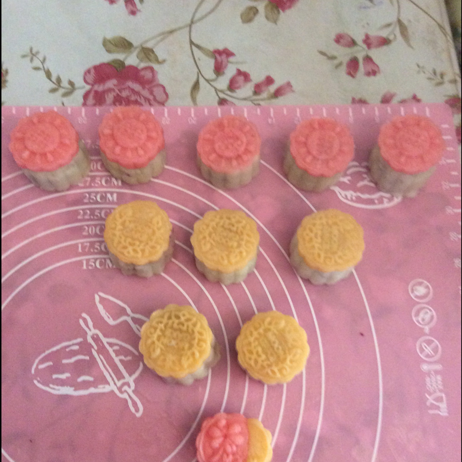 超越香港大班紫薯冰皮月饼
