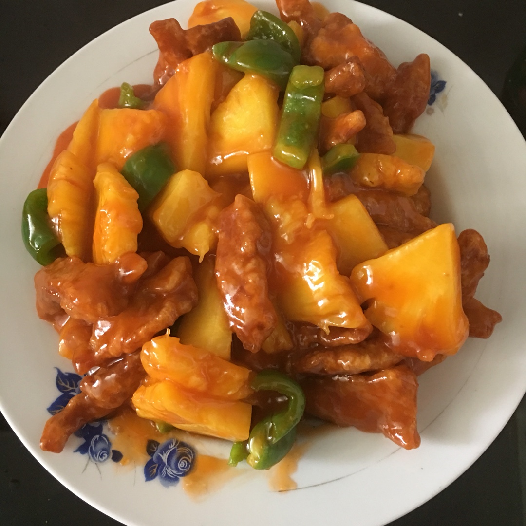 菠萝咕噜肉