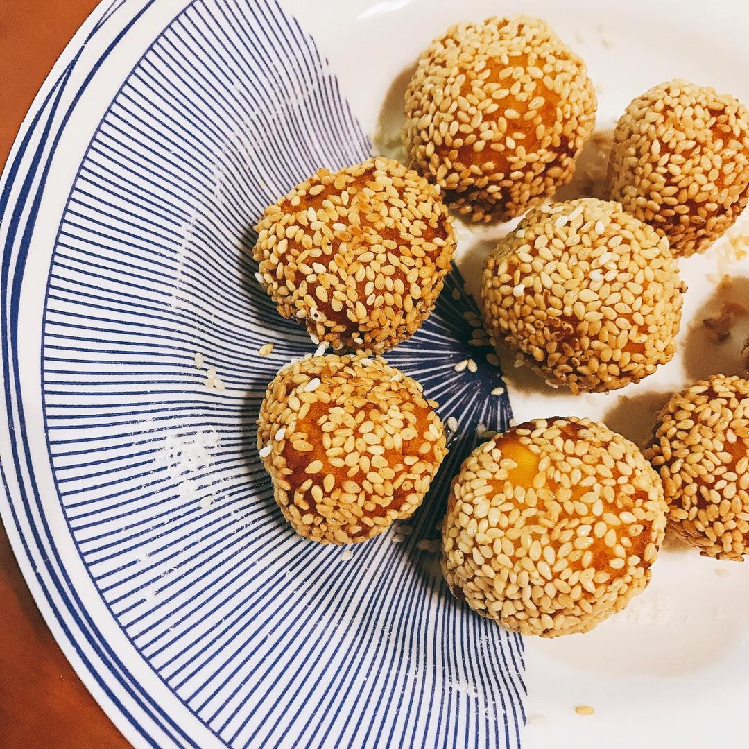 妈妈教炸的红薯丸子