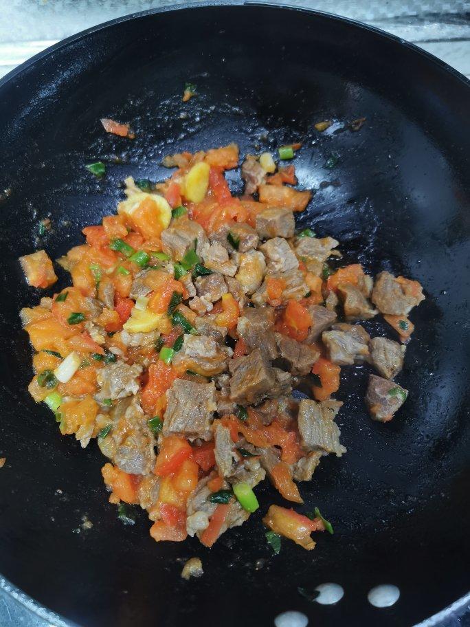 老丁的私房菜-番茄牛腩煲