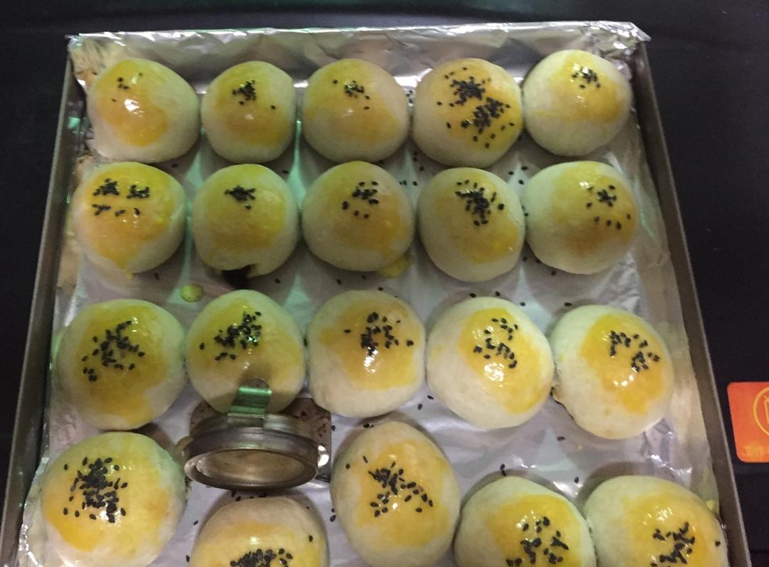 《Tinrry+》蛋黄酥