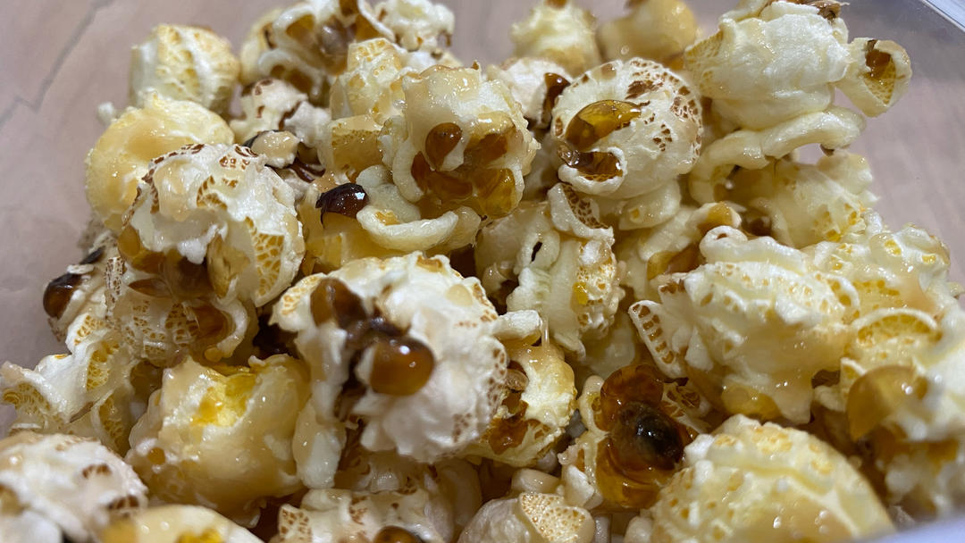 一招搞定小朋友的黄油焦糖爆米花，简单又好吃