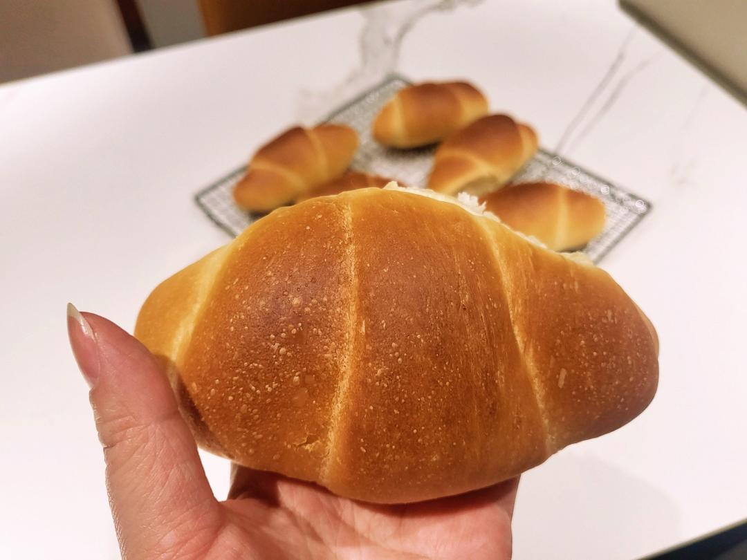 『日式软Q盐面包』