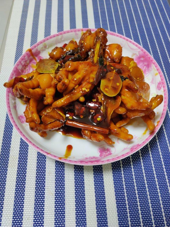 香辣烧鸡爪