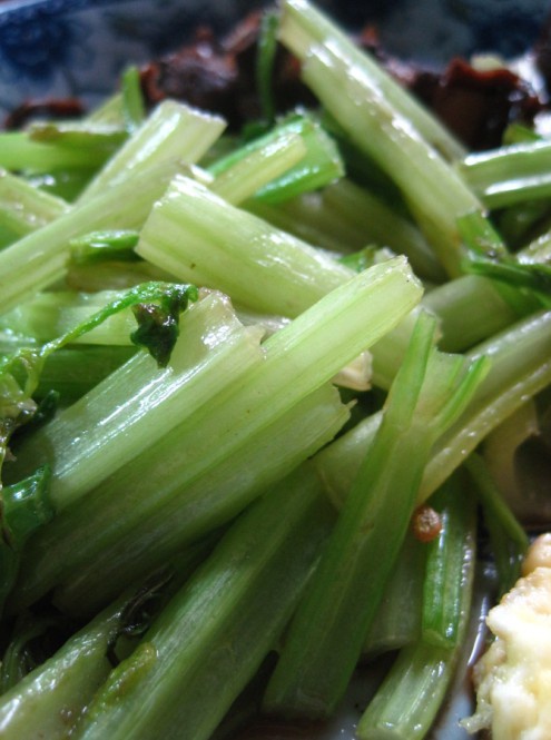 香芹炒肉丝