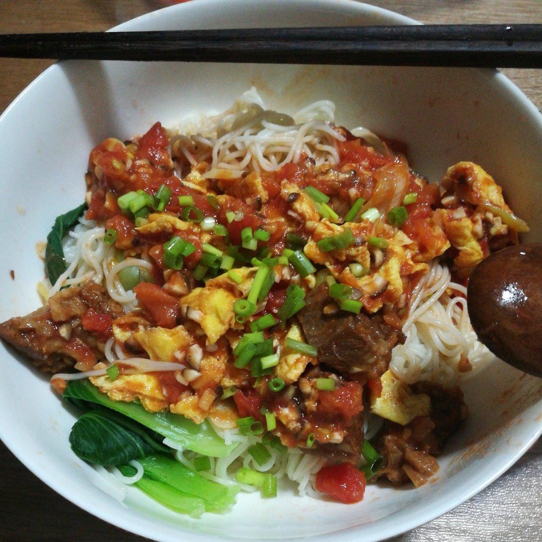 番茄鸡蛋盖浇面