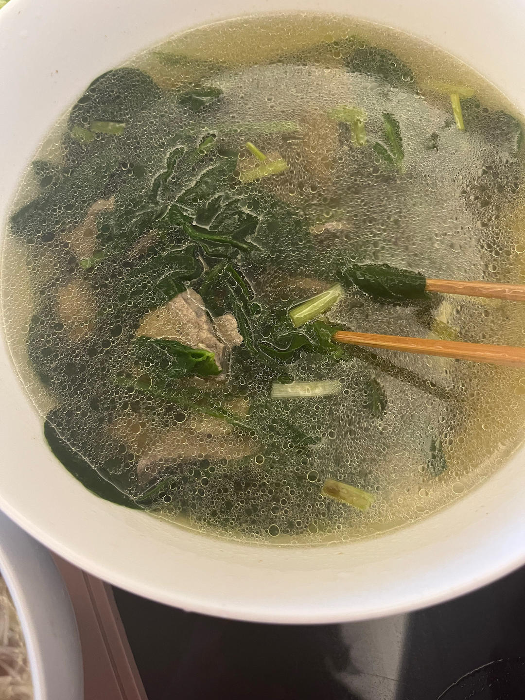 菠菜猪肝汤（猪肝嫩滑汤清澈）