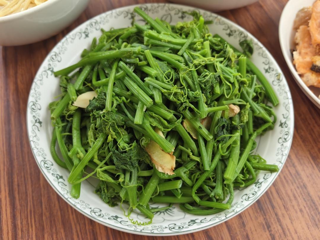 蒜香龙须菜