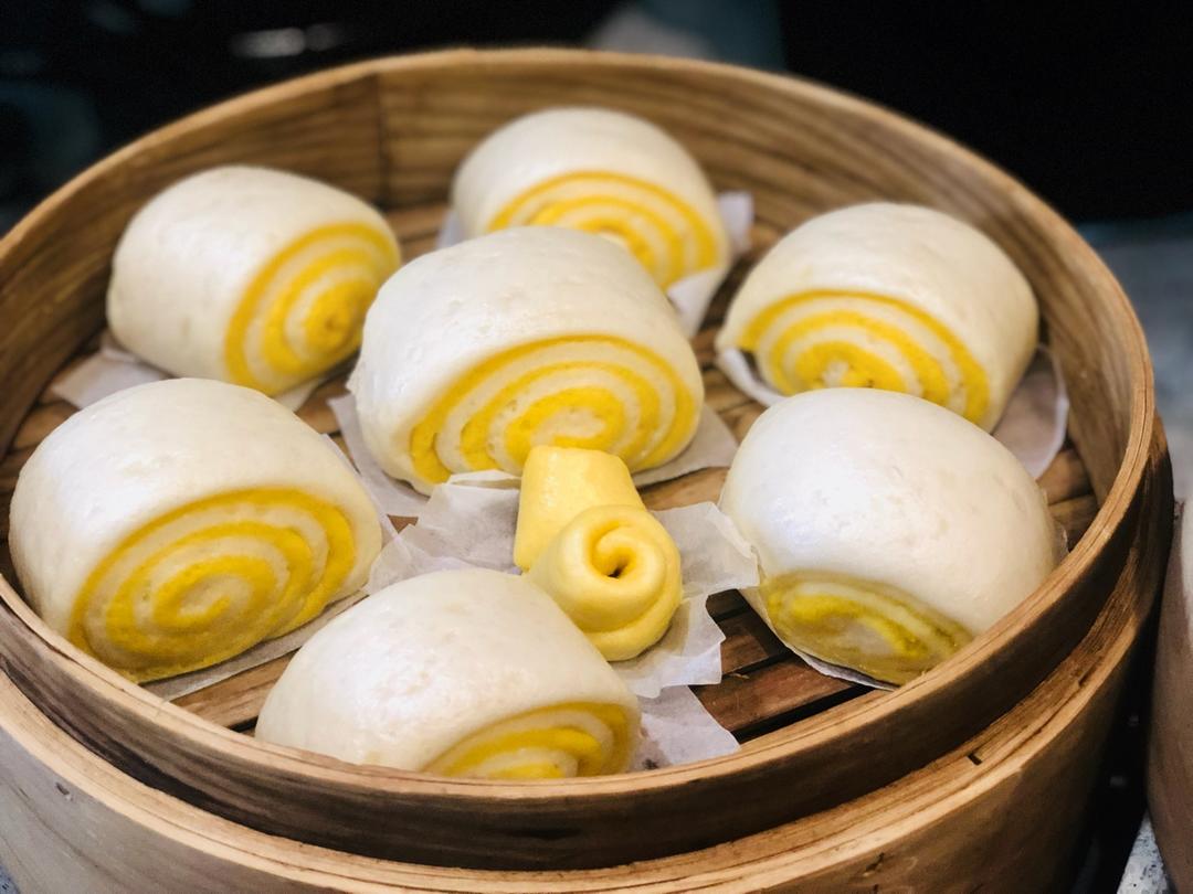 奶香金银卷 Chinese Steamed Pumpkin Bun