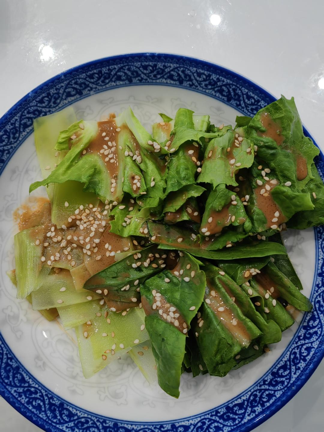 每次做都光盘的麻酱油麦菜