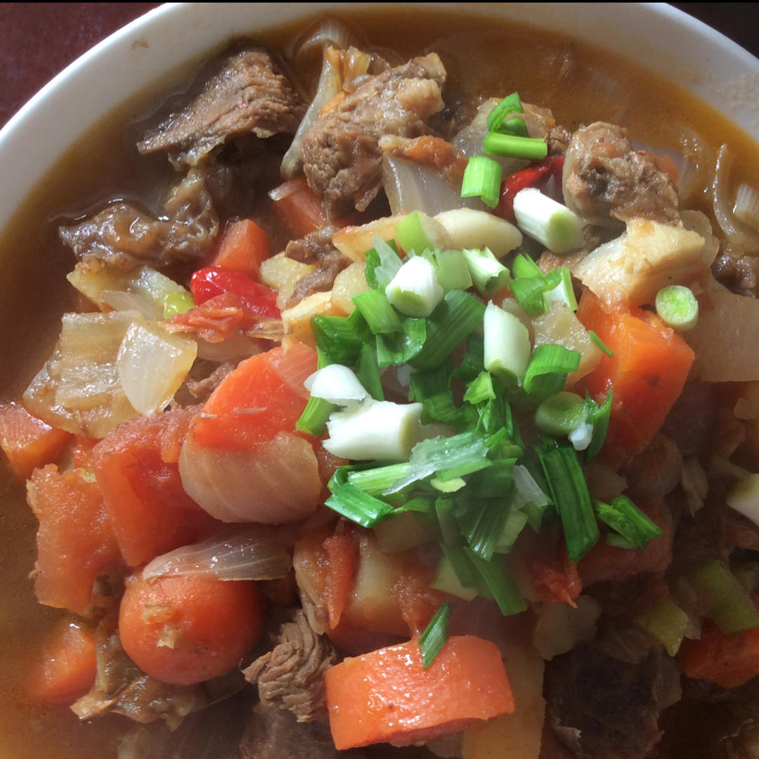 一个话唠包教包会的香浓红烩牛腩