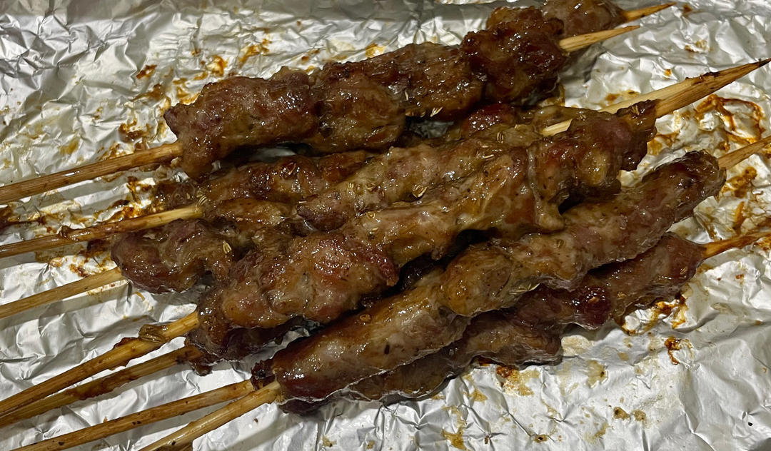 快手版烤箱烤羊排串（嫩滑的关键是腌制）
