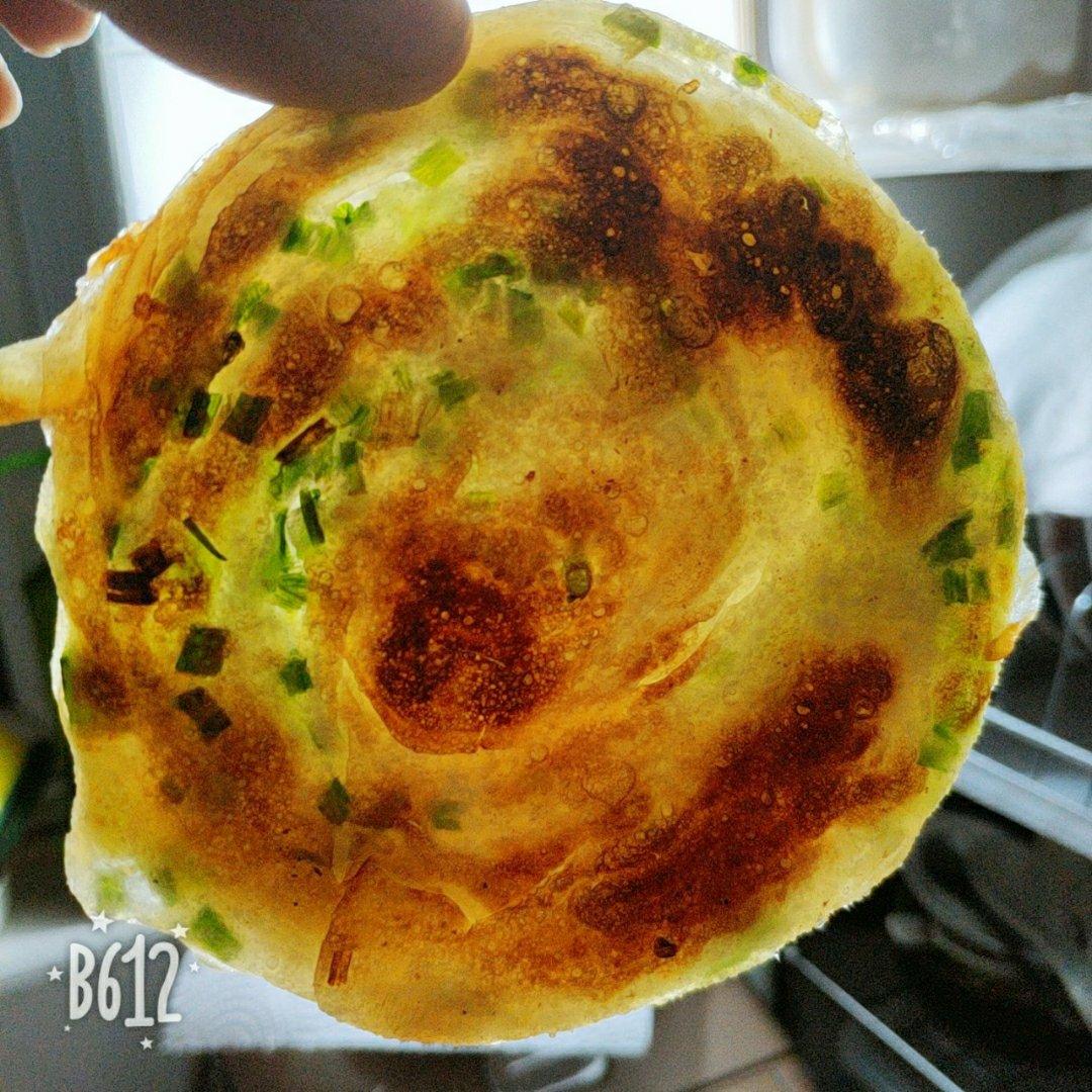 小馄饨皮葱油饼