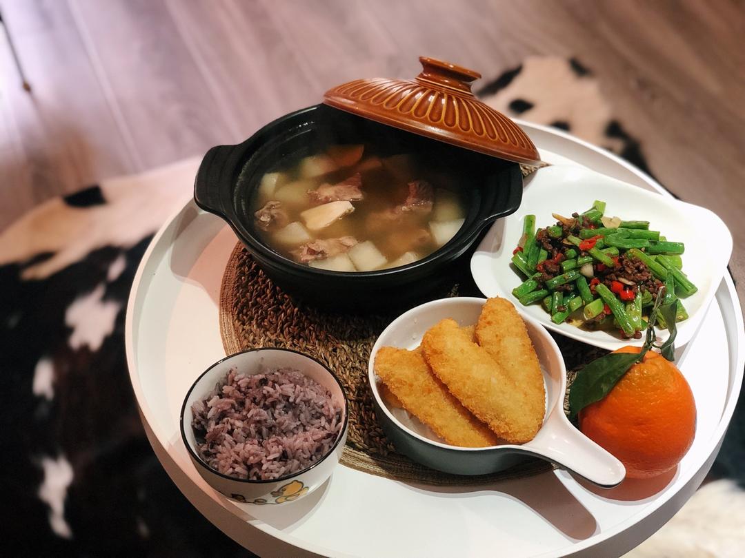 排骨萝卜汤