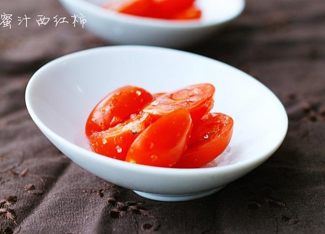 蜜汁西红柿的做法