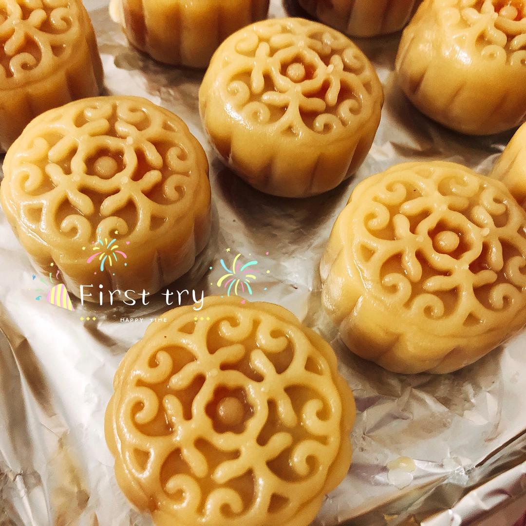 广式月饼——蛋黄莲蓉月饼