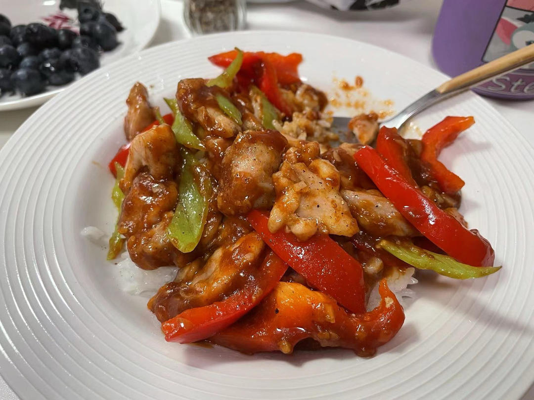 酱烧彩椒鸡胸肉，把简单变成美味～