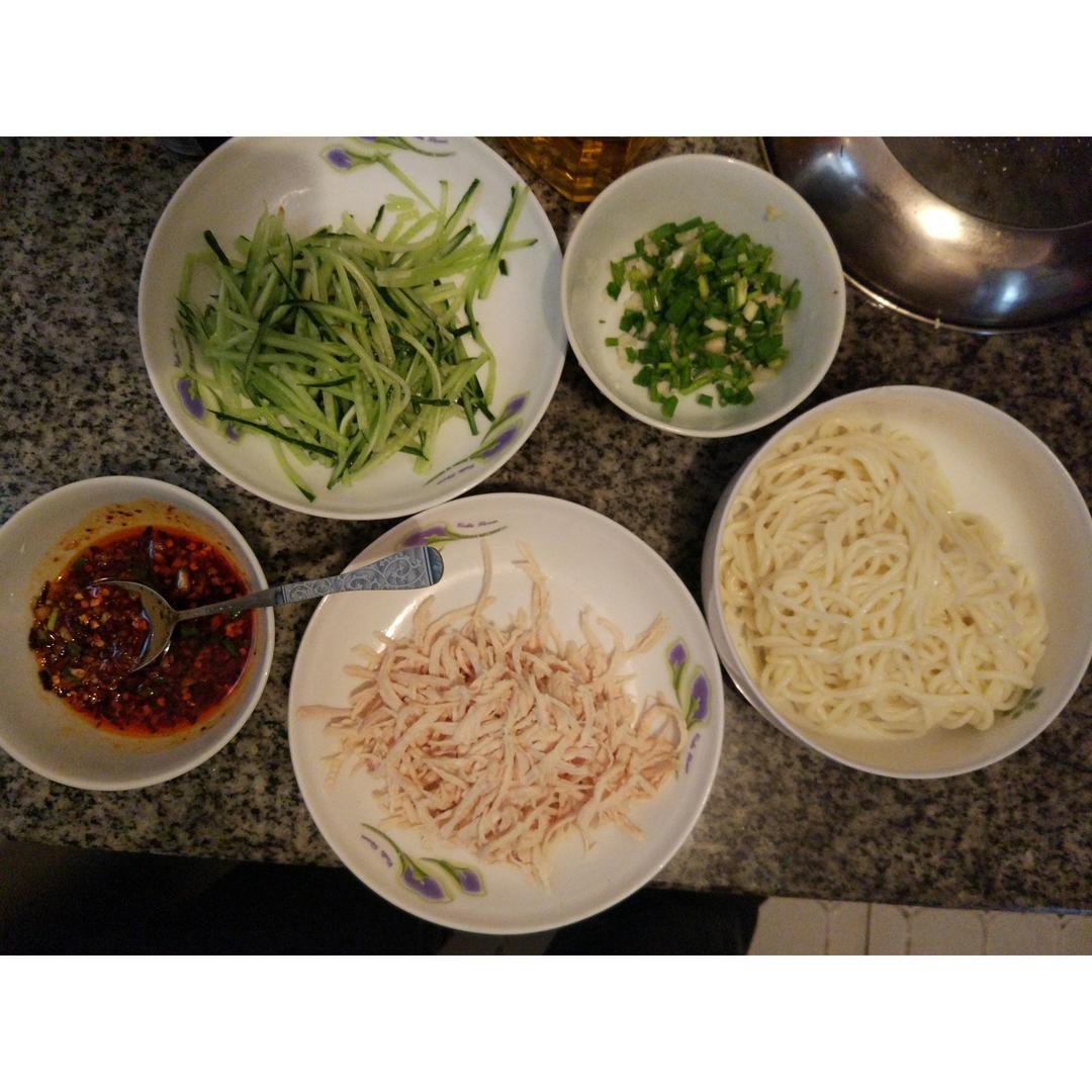 川味·鸡丝凉面