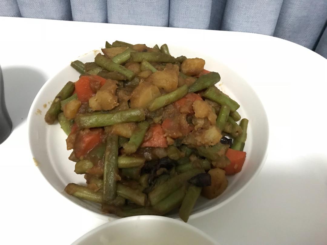 土豆炖豆角