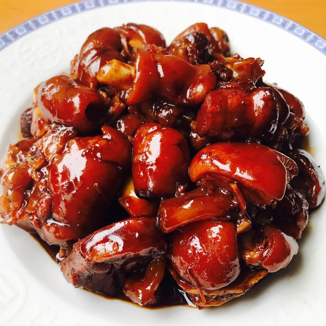 美味的家常菜：红烧猪蹄