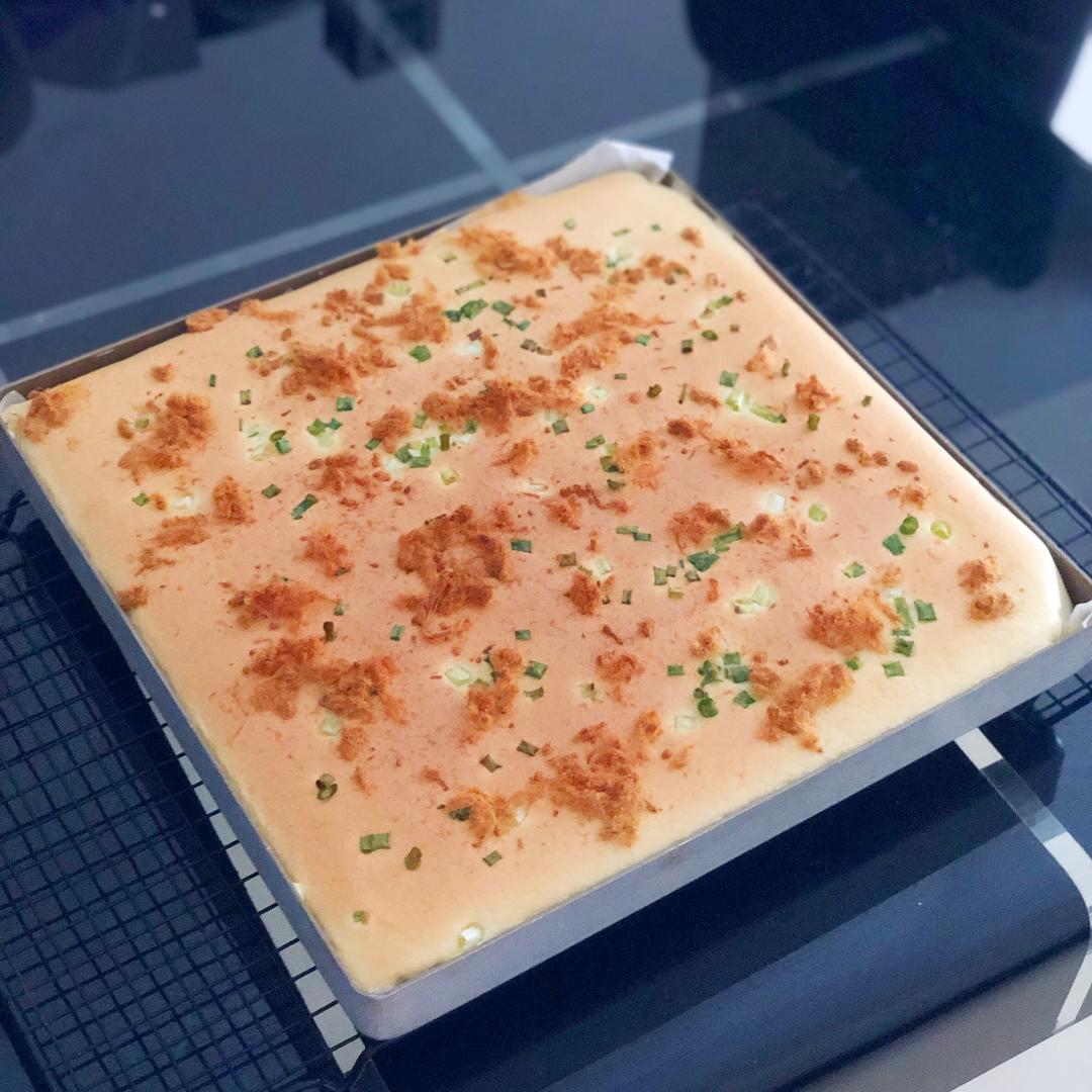 香葱肉松蛋糕卷