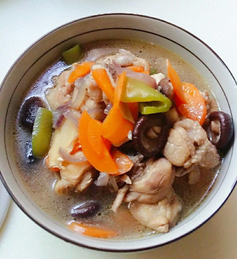 【黄焖鸡米饭】