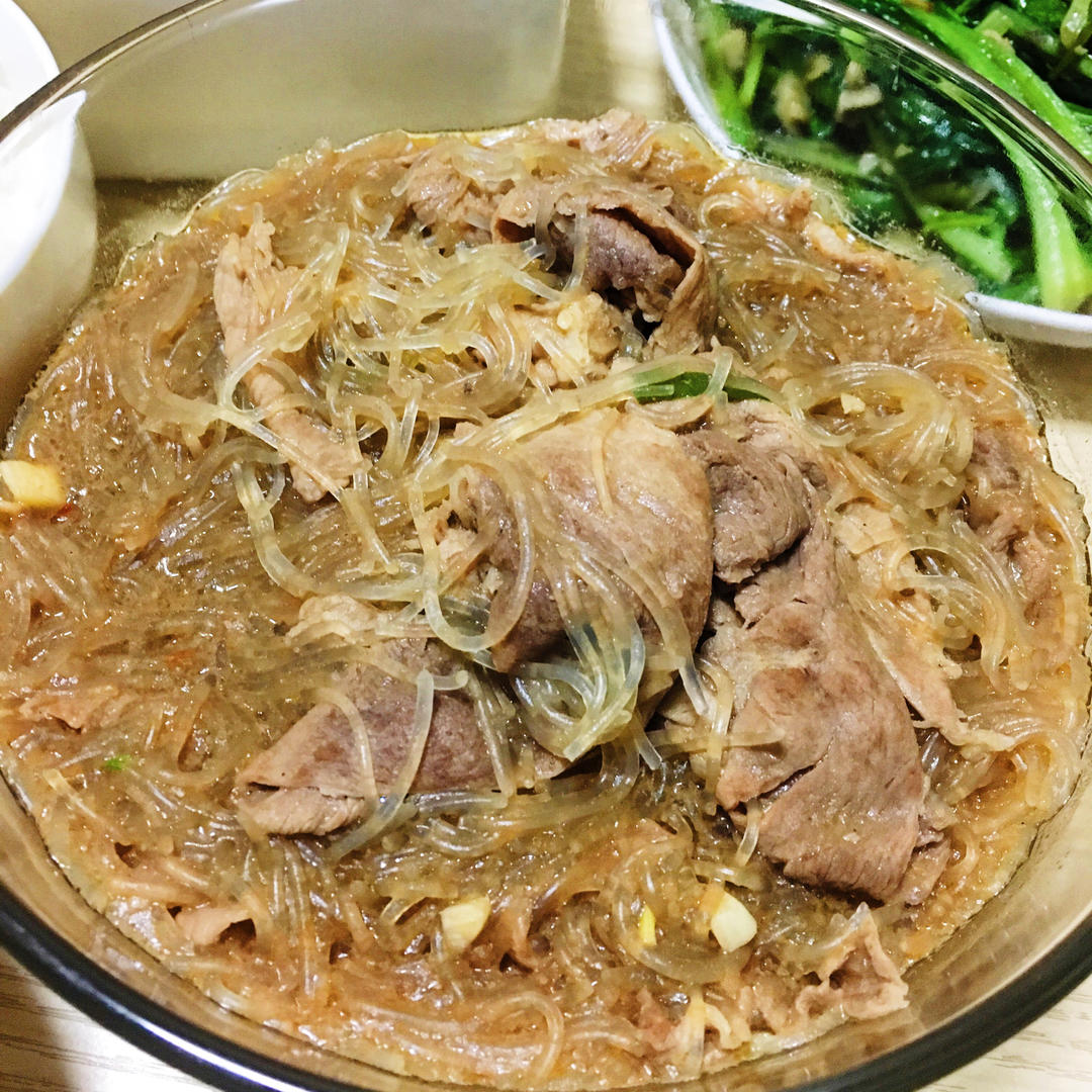 沙茶肥牛粉丝煲