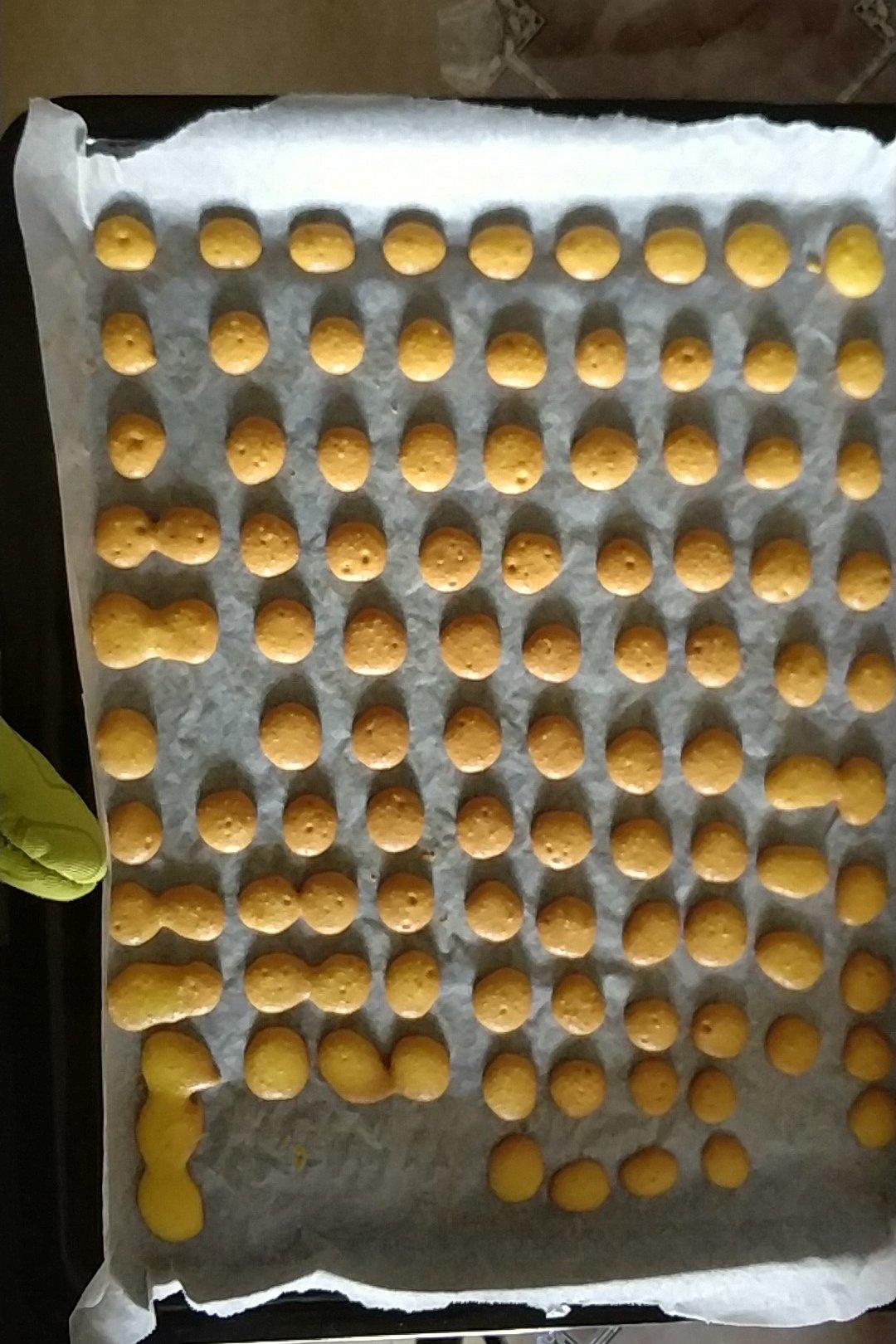 鸡蛋小饼干