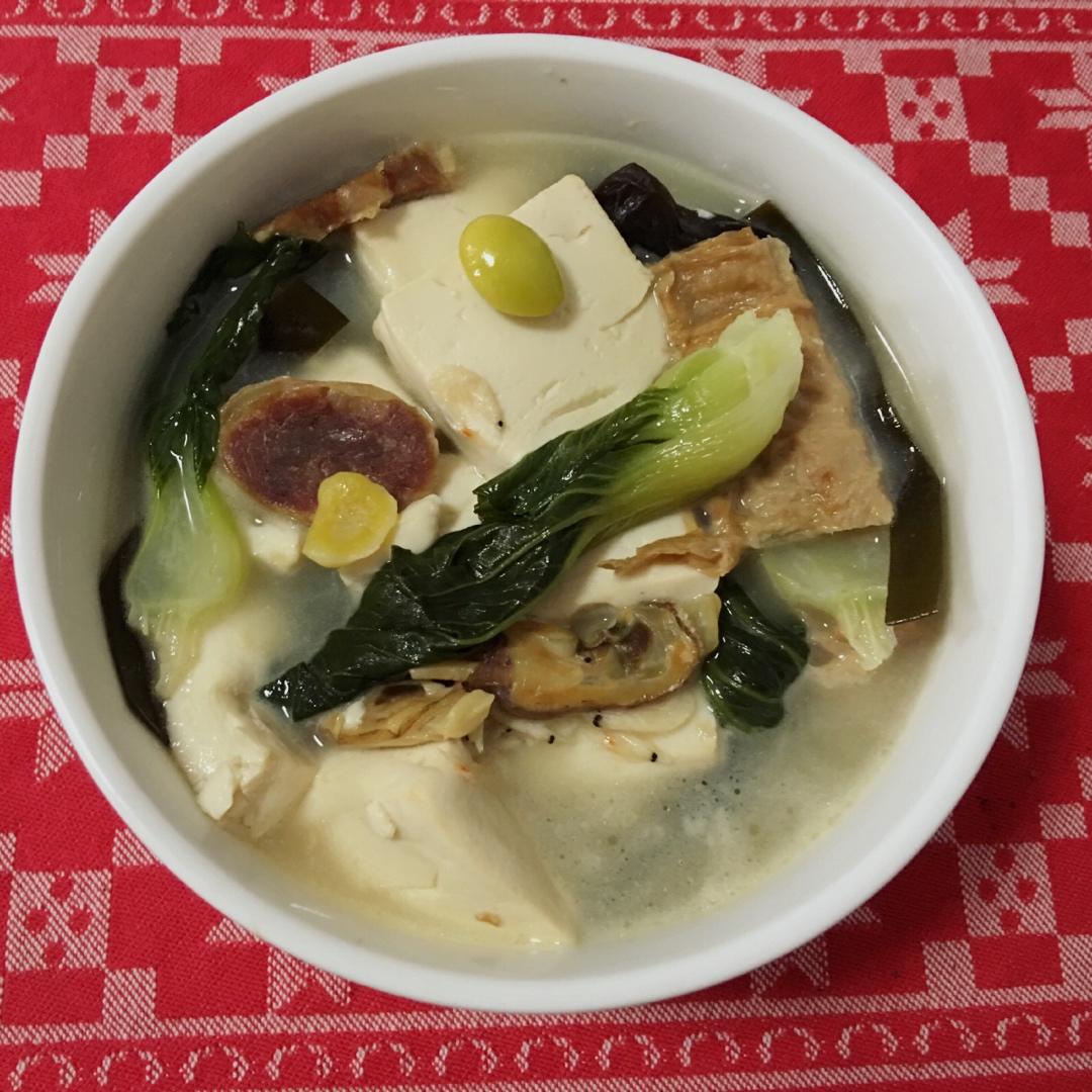 什锦海鲜豆腐煲