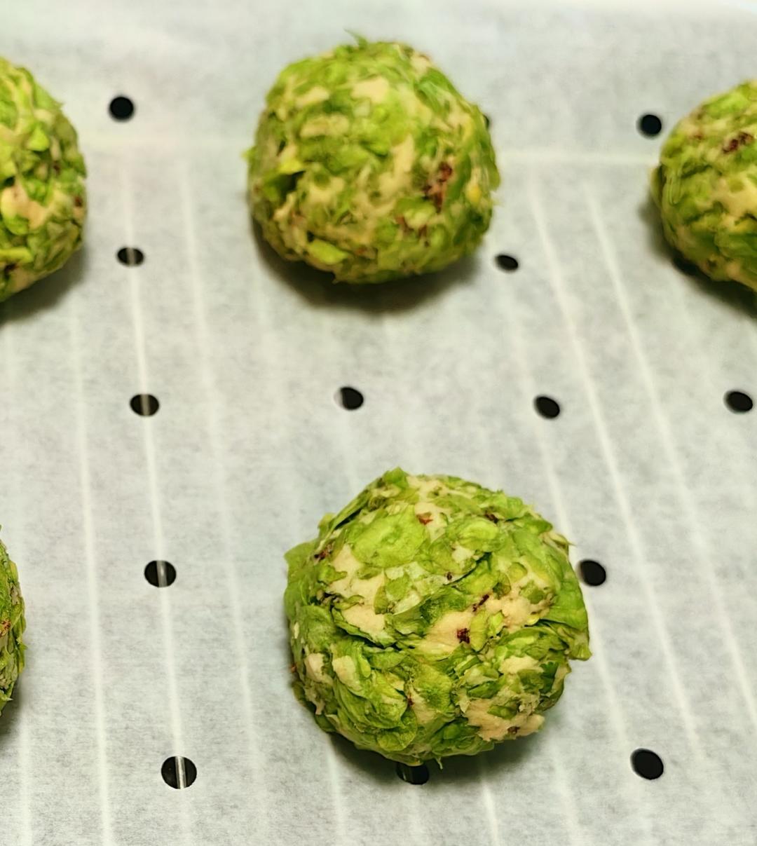 榆钱窝窝（蒸出来还是翠绿色哦）㊙️