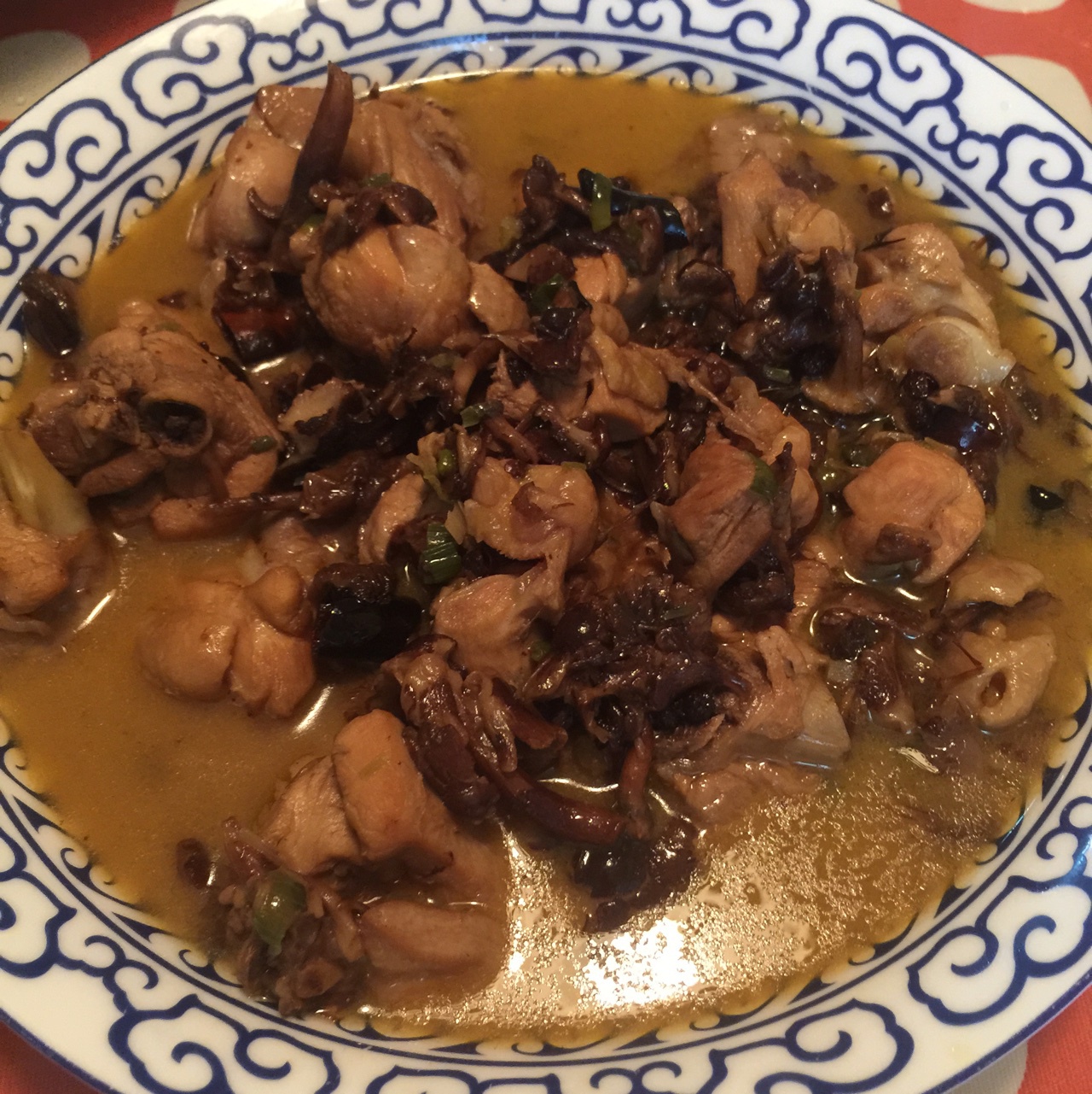 小鸡炖蘑菇