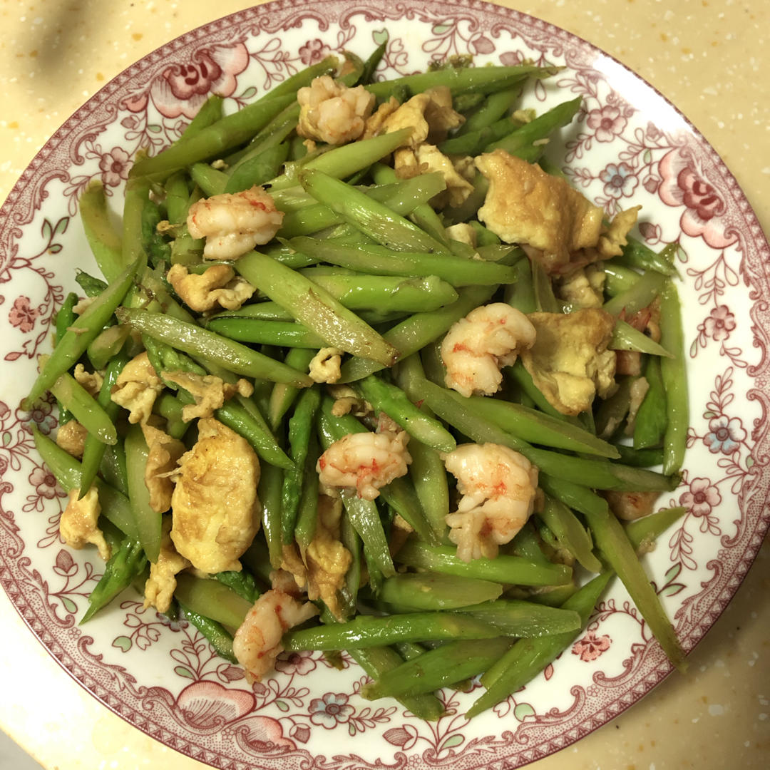 芦笋蛋滑炒虾仁