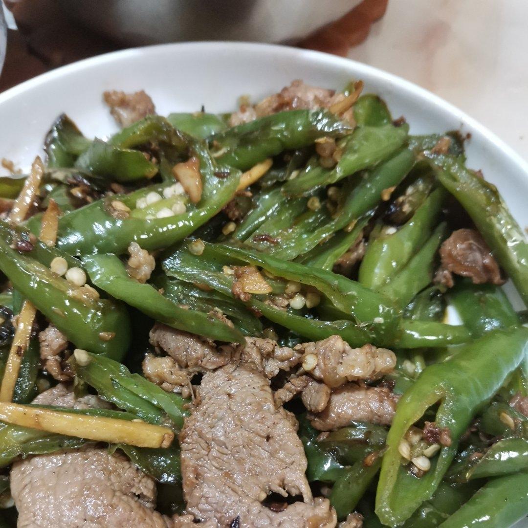 超下饭 ！小炒肉（辣椒炒肉）