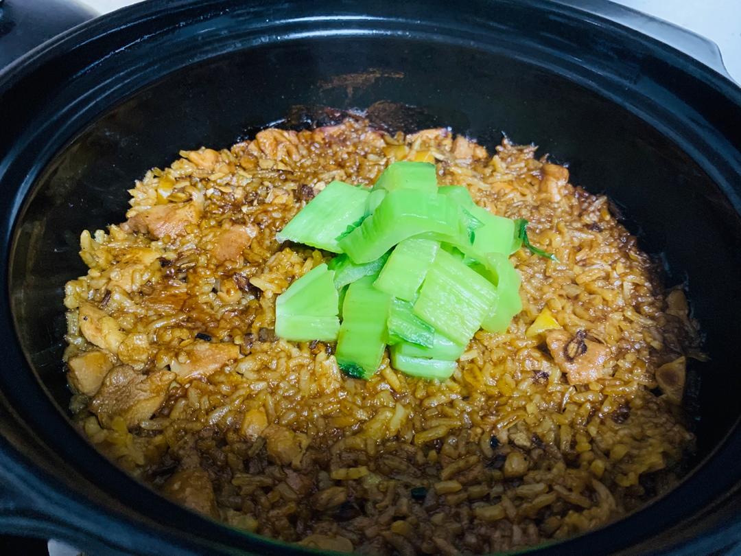【电饭煲板栗鸡腿焖饭】