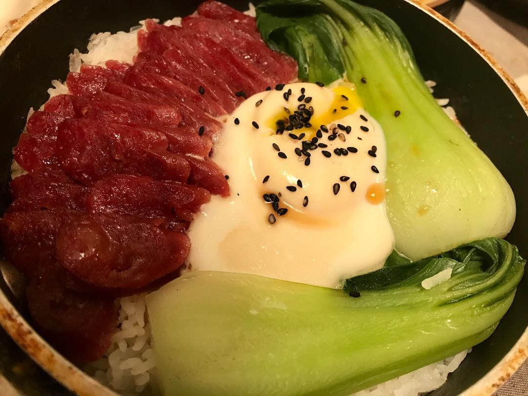 香肠煲仔饭