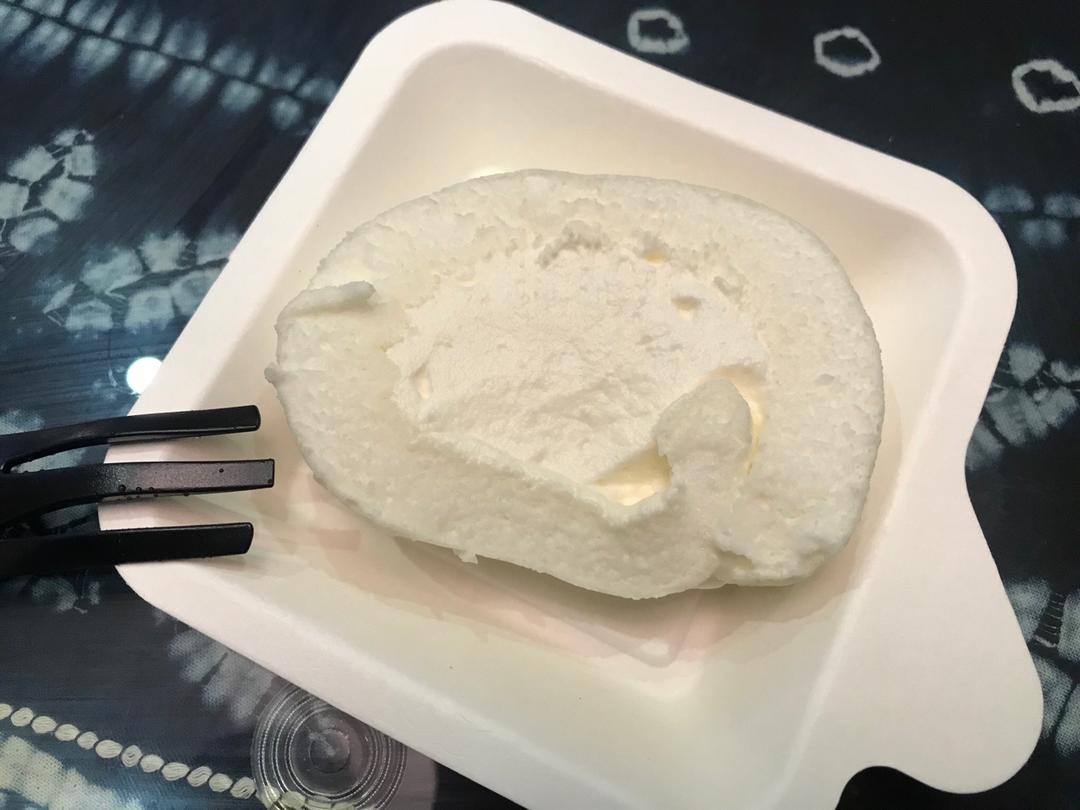雪白瑞士卷（消耗蛋白的蛋糕卷I）