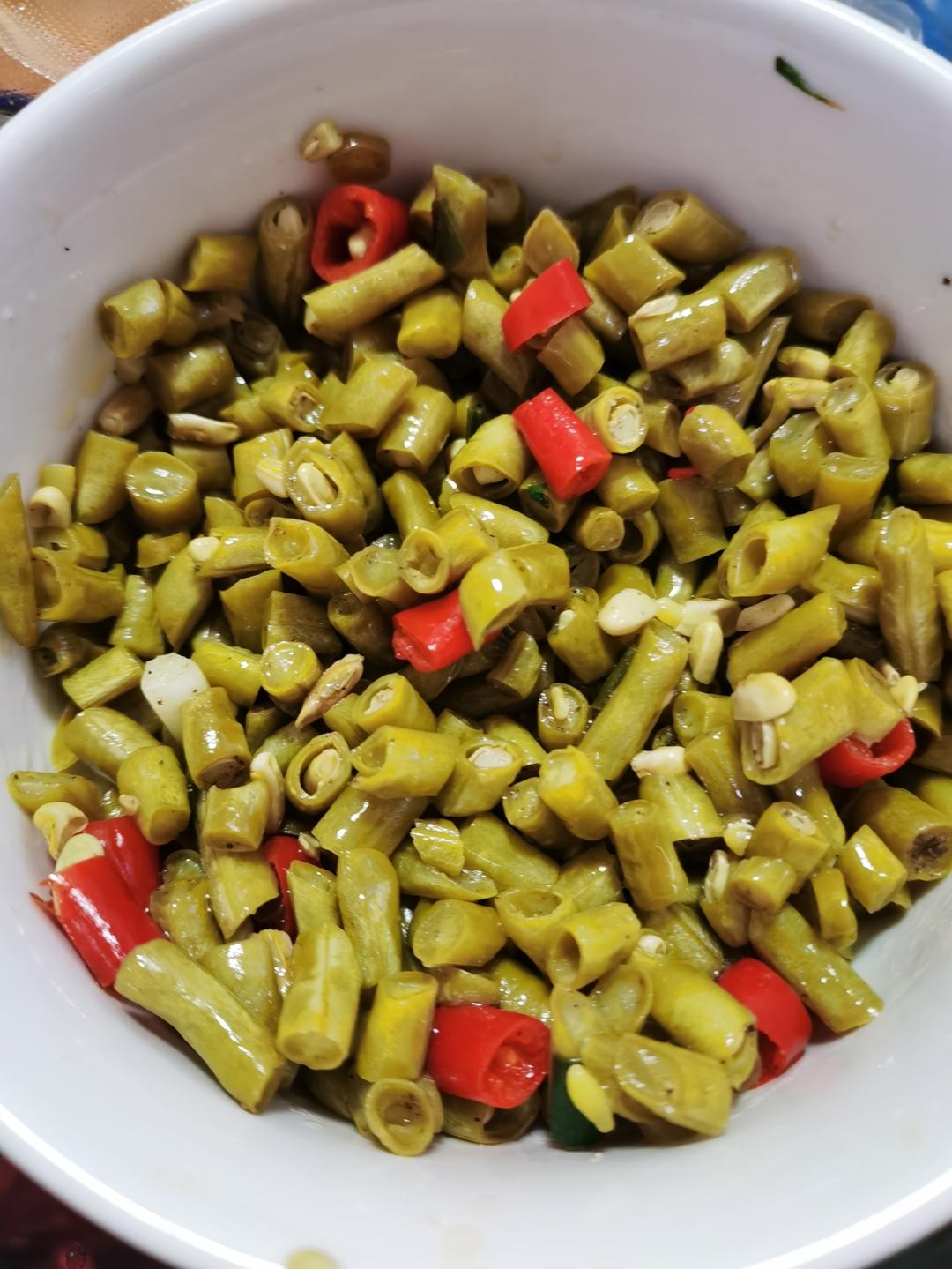 简单爽口酸豆角制作