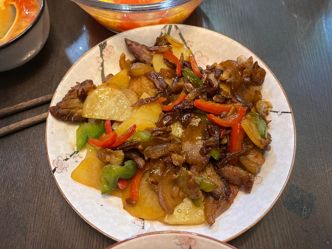 非常下饭的一道菜：酱肉，配它吃我可以吃两碗饭