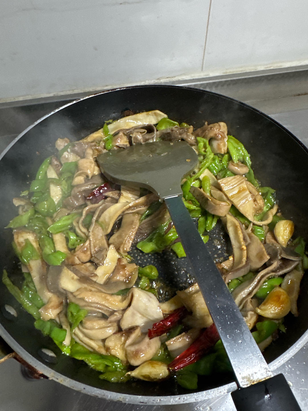 一菜二吃“米饭杀手”爆炒香辣猪肚&暖胃胡椒猪肚汤