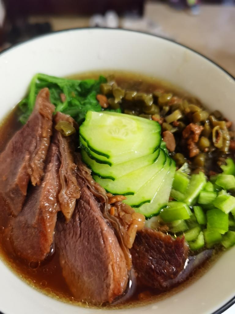 牛肉酸豆角汤粉的做法