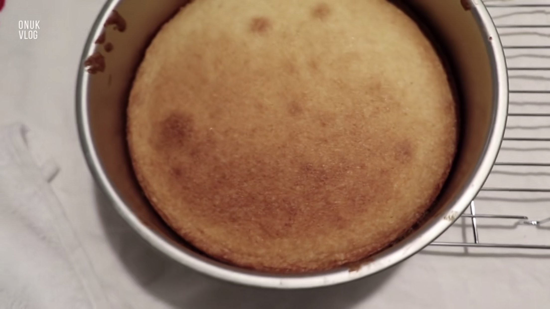 onuk vlog 维多利亚蛋糕Victoria Cake的做法 步骤8