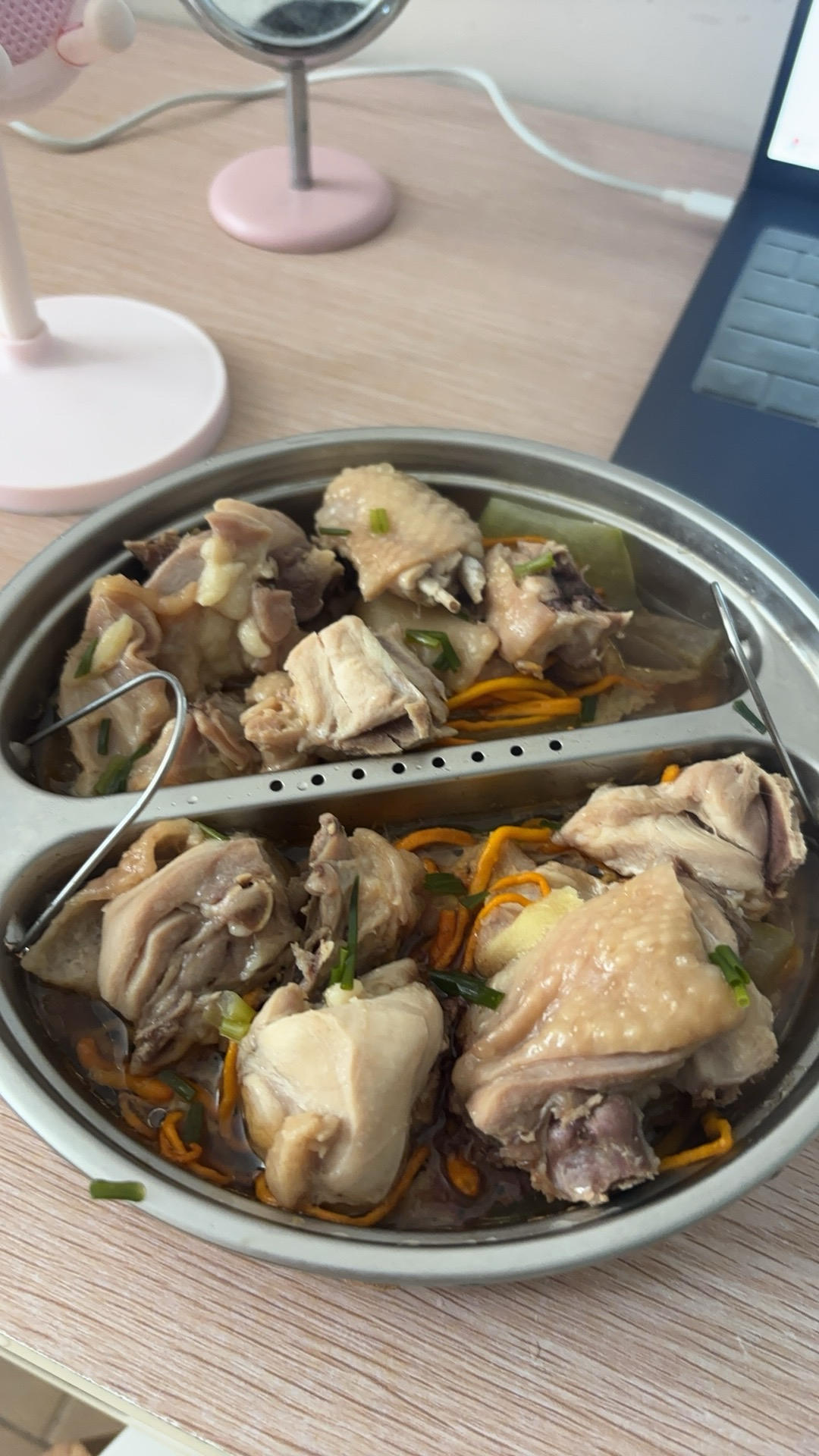 冬瓜桑拿鸡(顺德名菜)