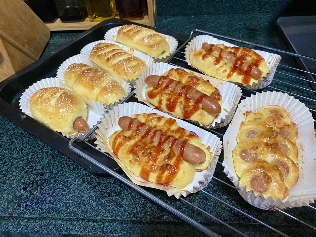 超软牛奶餐包，此配方超软不甜易出膜，放一礼拜不变硬