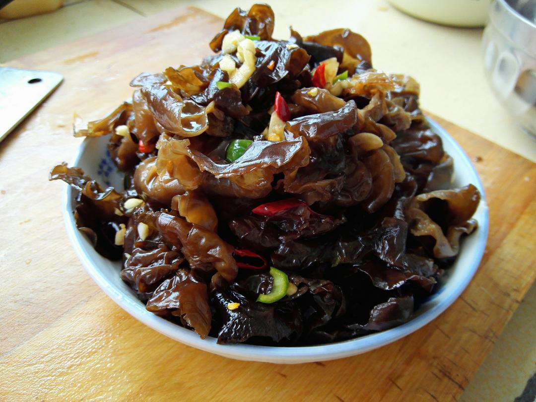 凉拌黑木耳