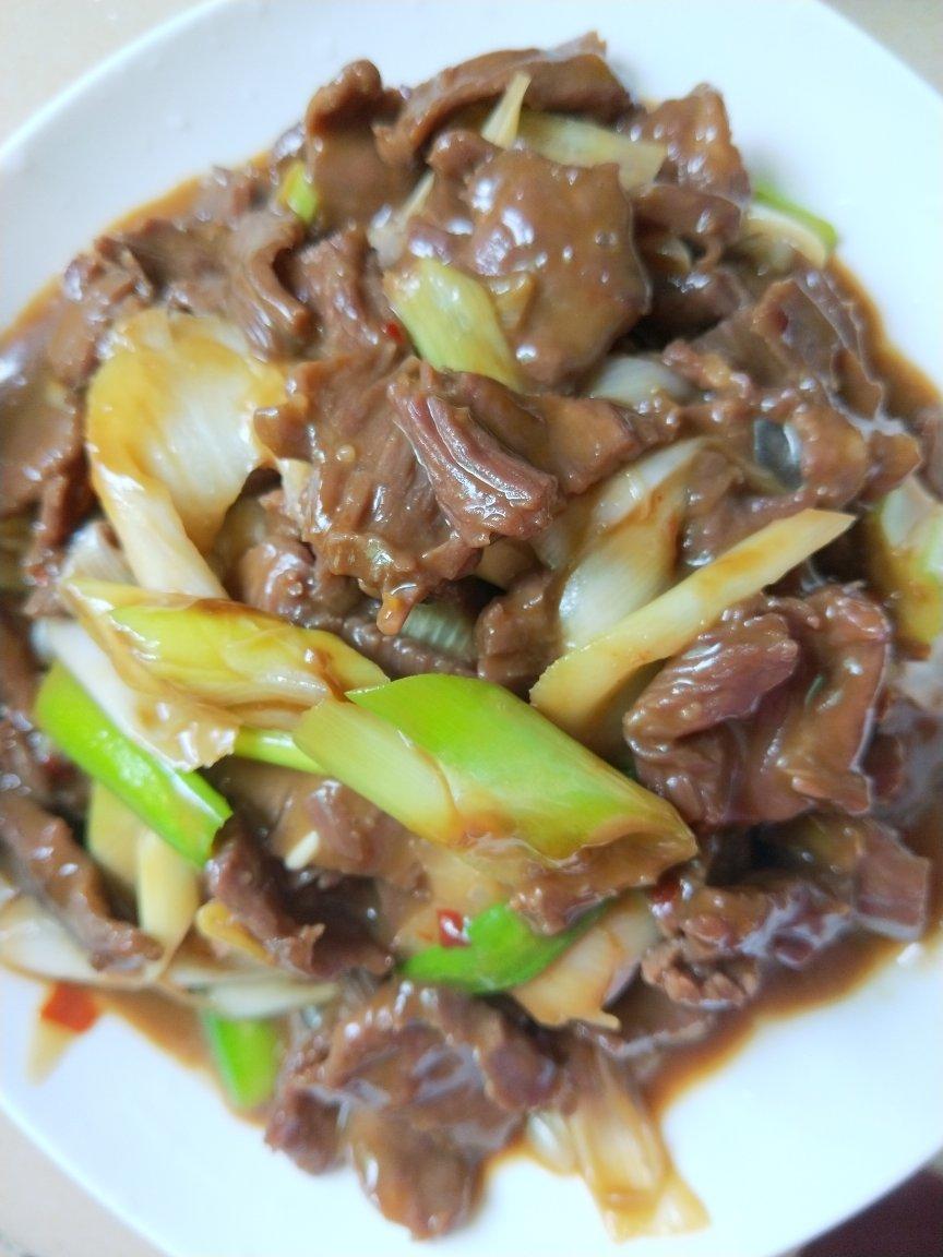 葱爆羊(牛)肉