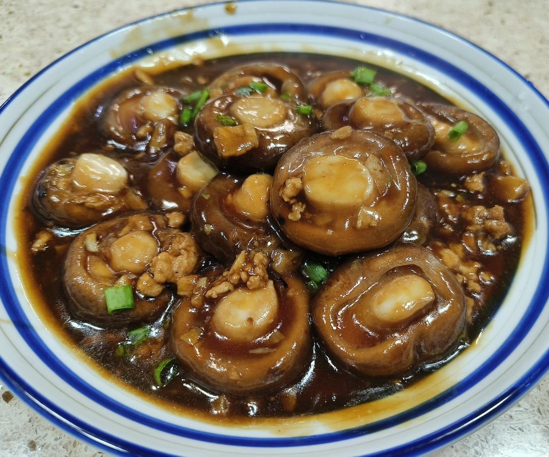 香菇这么做真的太好吃了～超级下饭