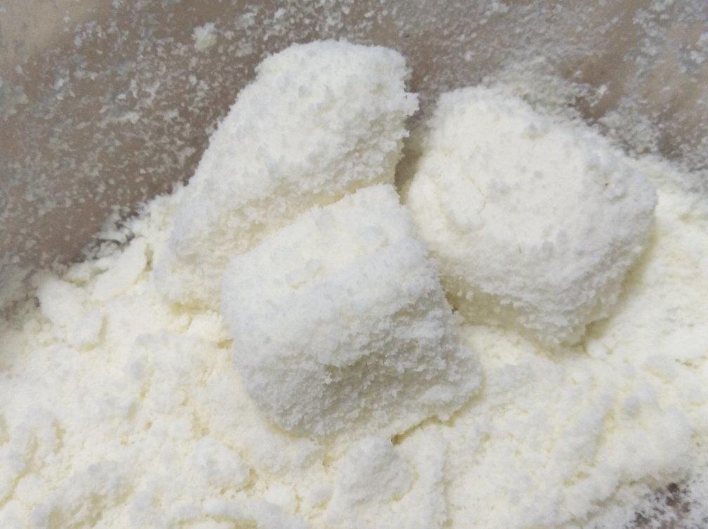 完胜85‘C的牛奶椰蓉小方