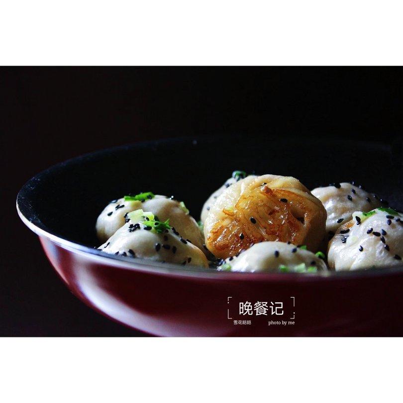 芝麻香葱虾仁生煎包