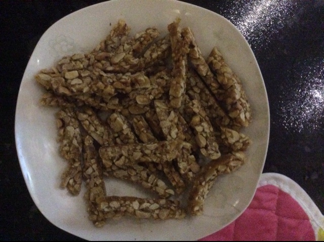 无水无油香脆花生糖