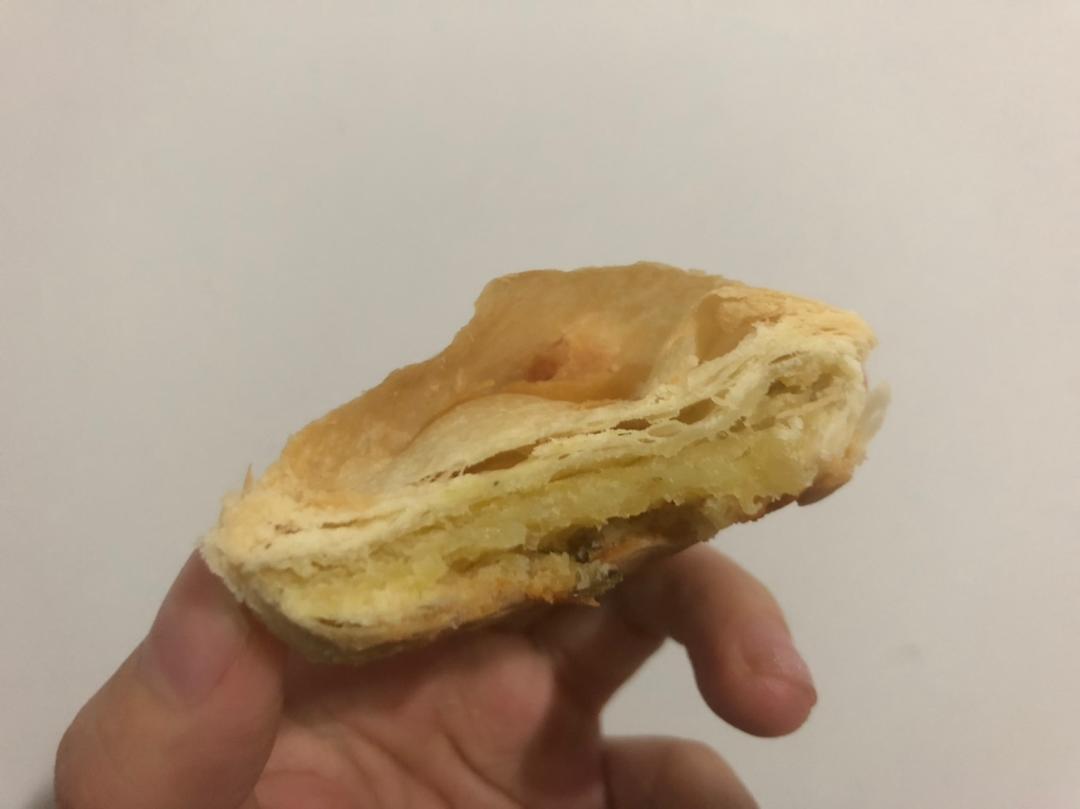 酥皮绿豆饼   酥得掉渣渣